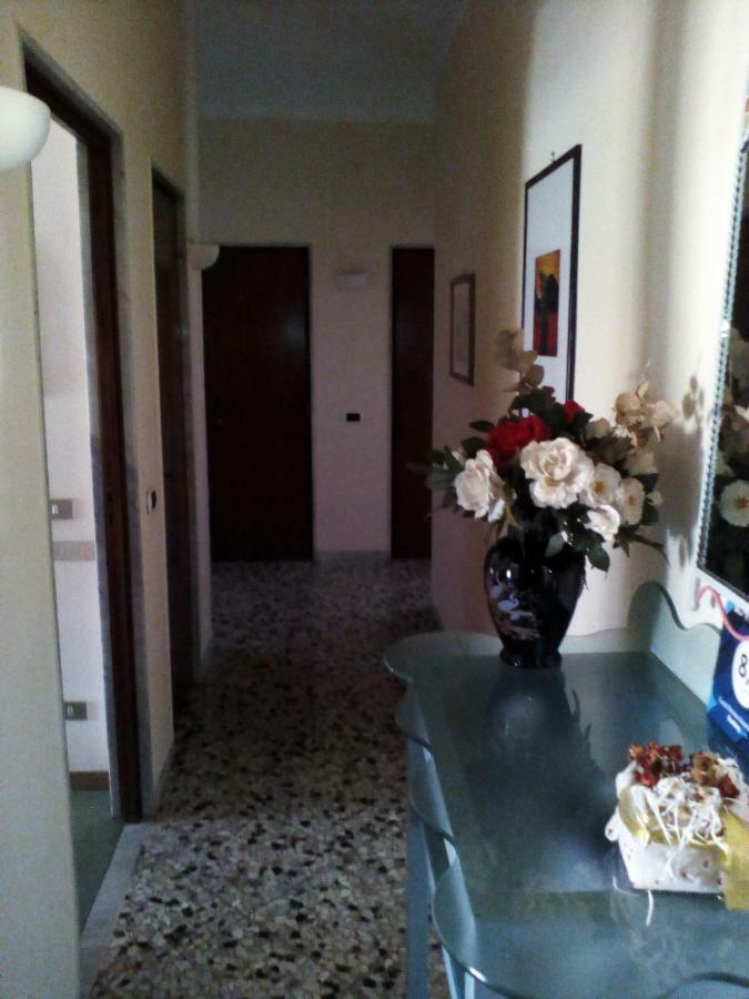 Mary'S Room Bari Luaran gambar